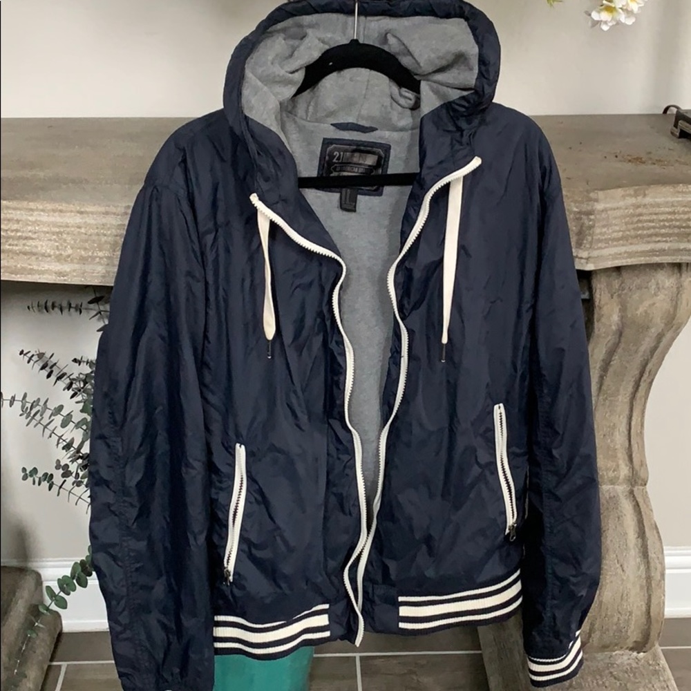 Midweight Hooded Bomber Jacket